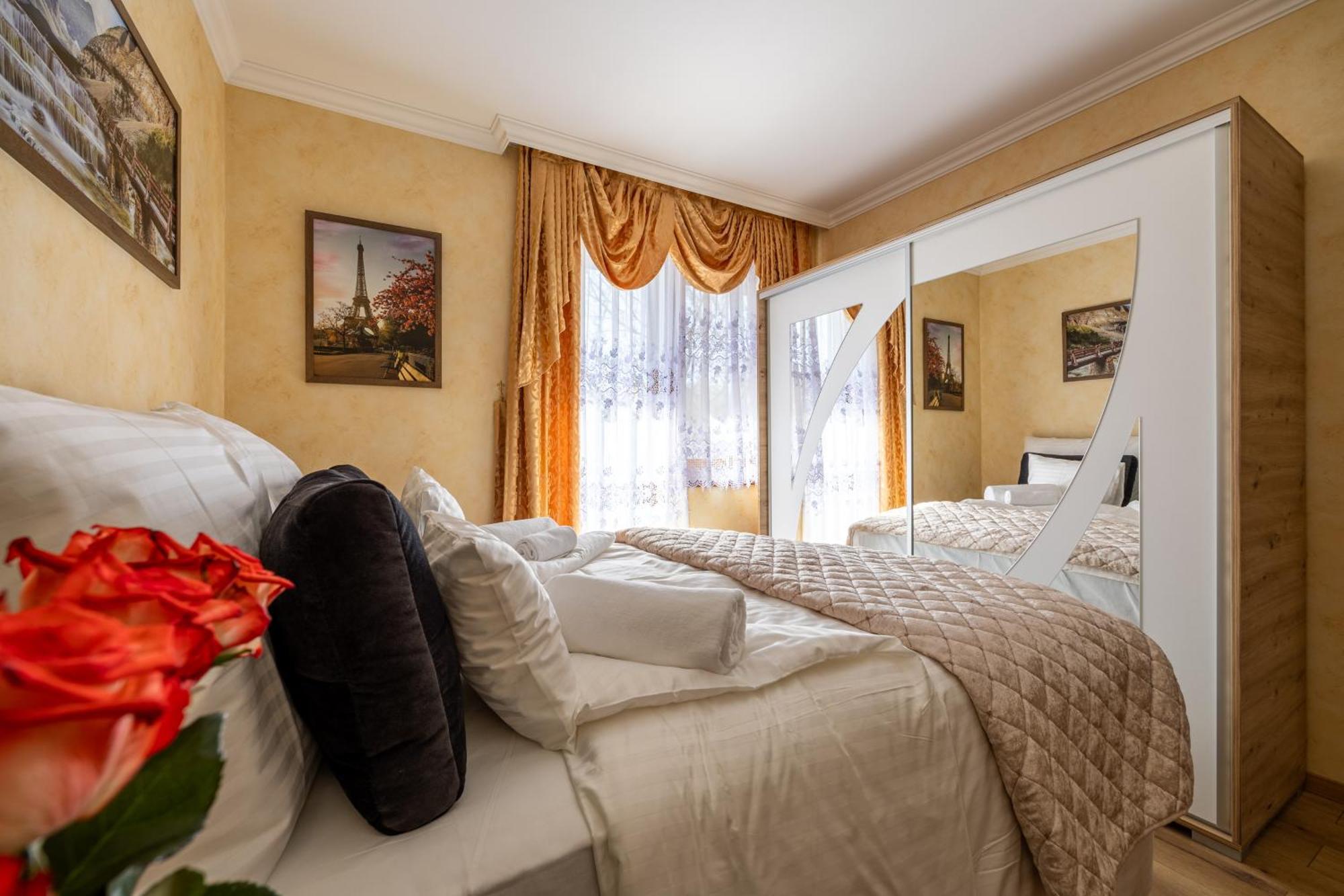 Bed and Breakfast Voeroes Alom Panzio Tiszakécske Zewnętrze zdjęcie