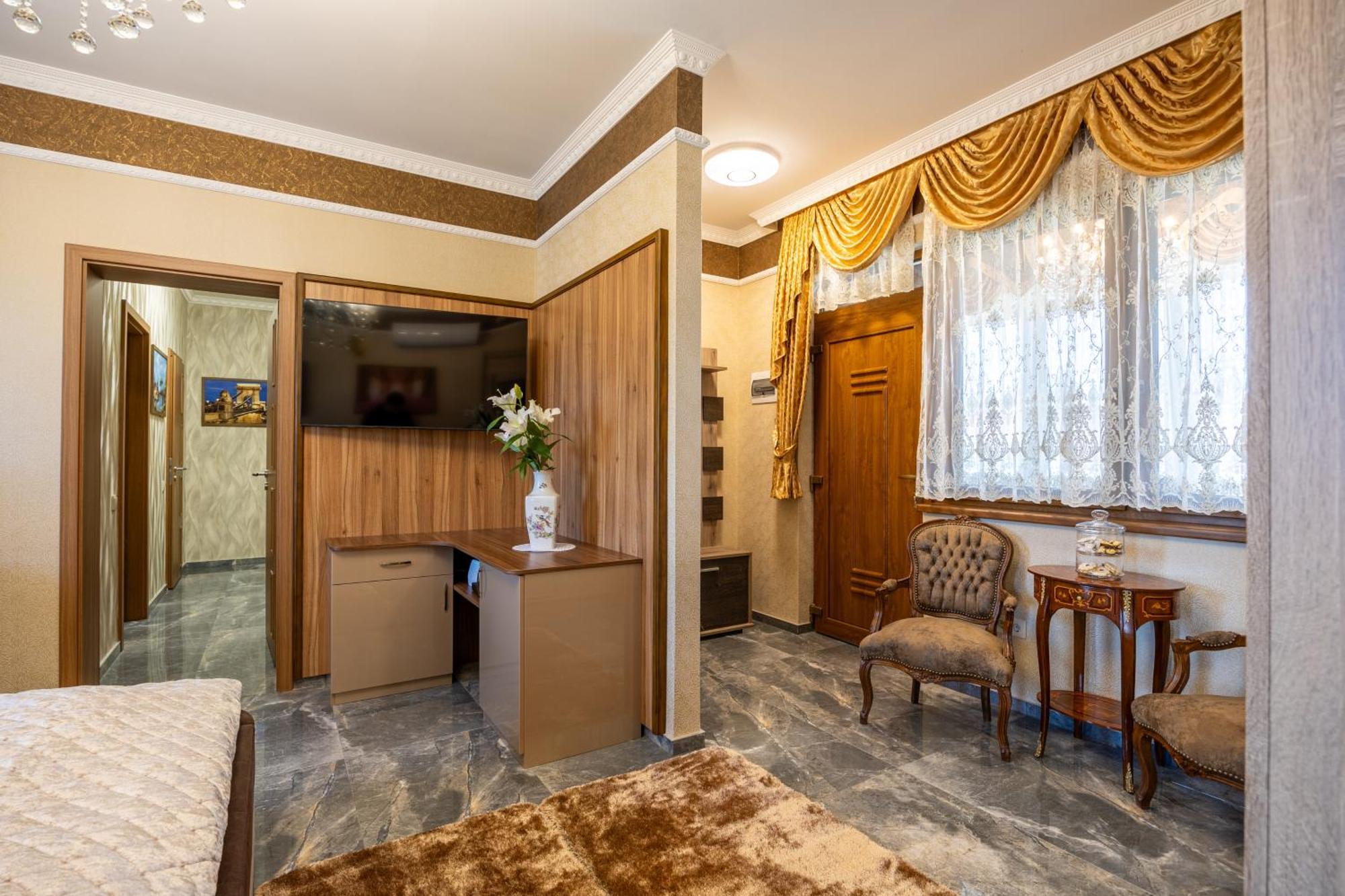 Bed and Breakfast Voeroes Alom Panzio Tiszakécske Zewnętrze zdjęcie